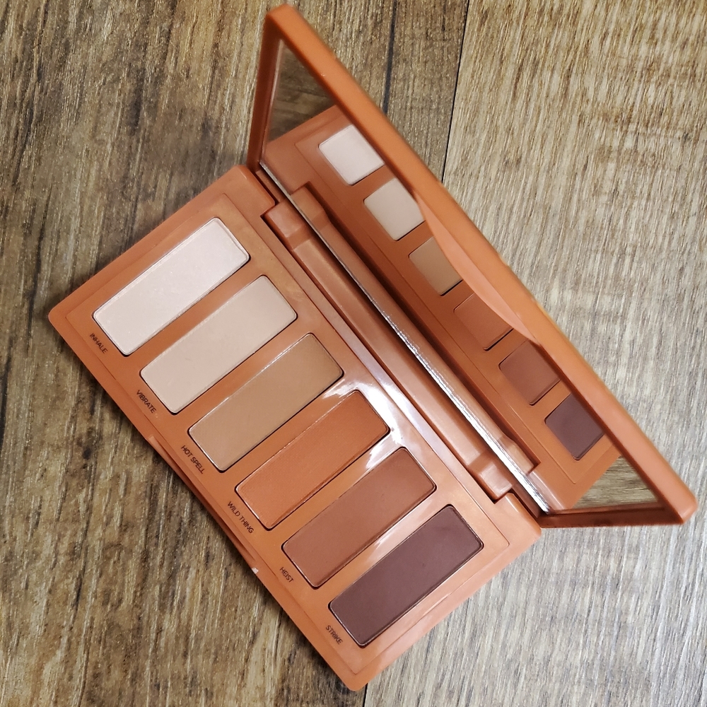 Urban Decay Naked Petite Heat